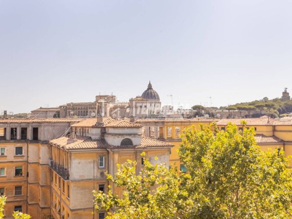 appartamento in vendita a Roma in zona Trionfale