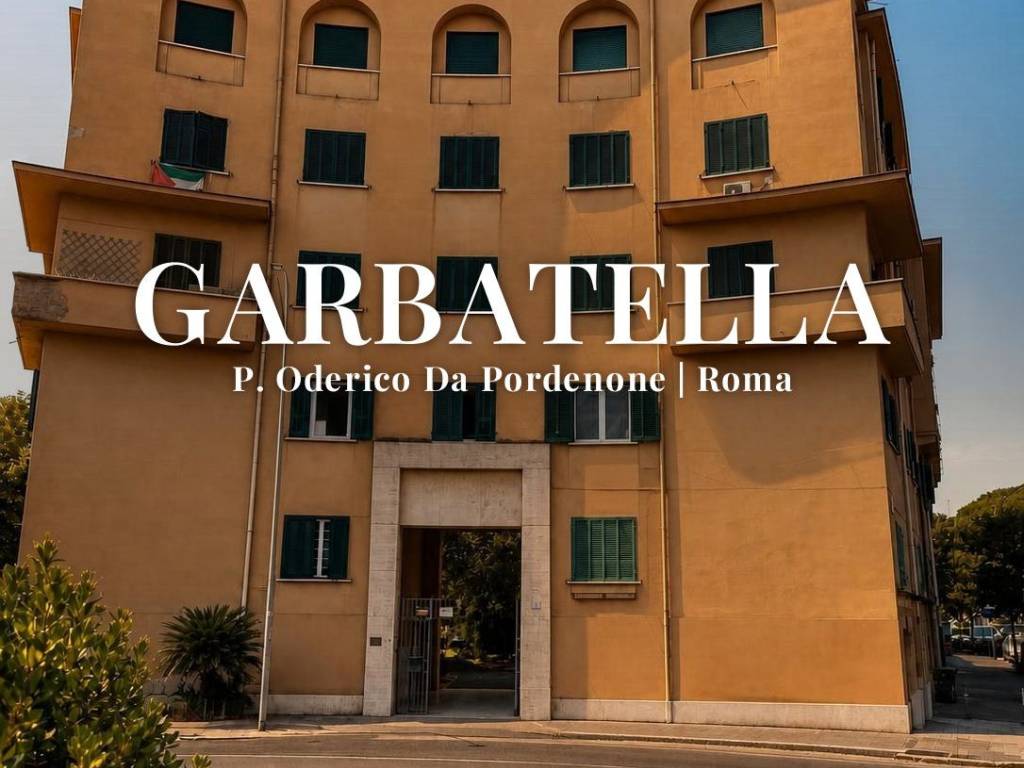 appartamento in vendita a Roma in zona Ostiense