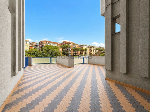 appartamento in vendita a Roma in zona Ardeatino