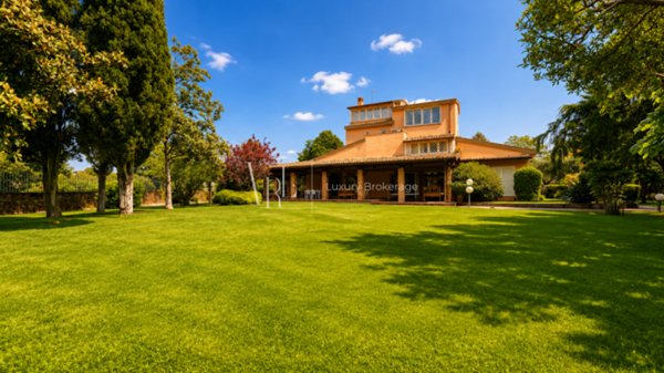 villa in vendita a Roma in zona Aurelio