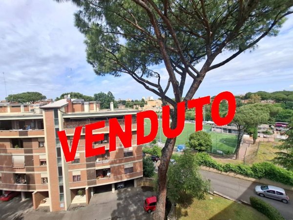 appartamento in vendita a Roma
