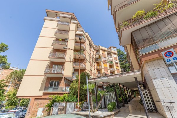 appartamento in vendita a Roma in zona Collatino
