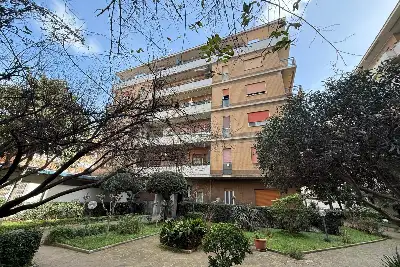 casa indipendente in vendita a Roma in zona Ostia