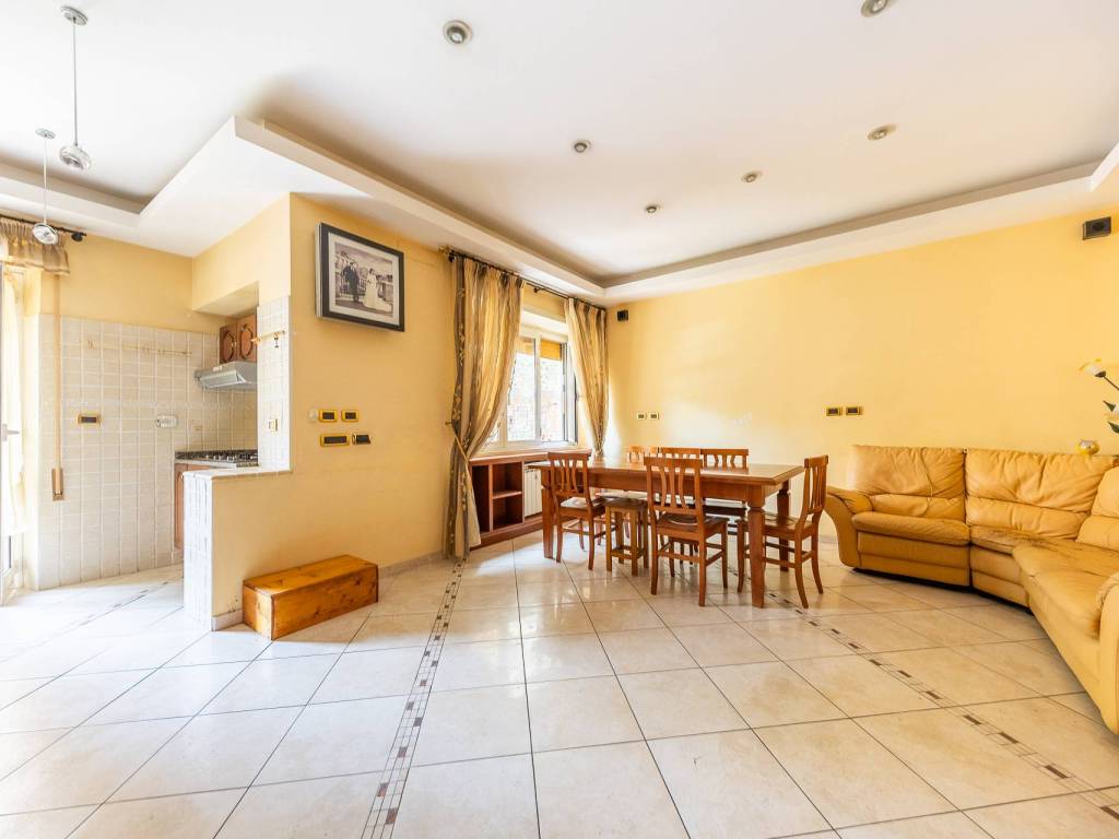appartamento in vendita a Roma in zona Collatino