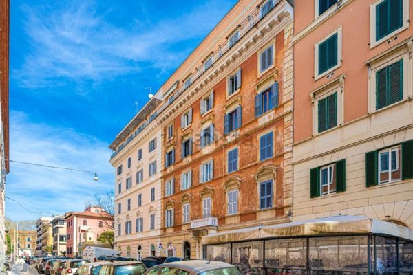 appartamento in vendita a Roma in zona Rione Prati