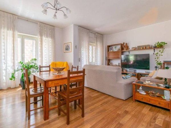 appartamento in vendita a Roma in zona Ostia
