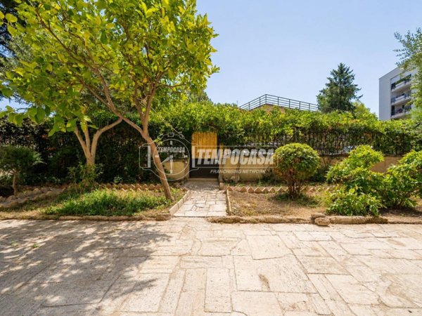 appartamento in vendita a Roma in zona Prenestino-Centocelle