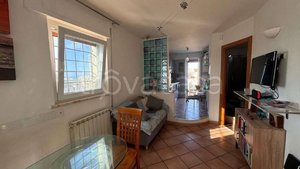 appartamento in vendita a Roma in zona Ostia