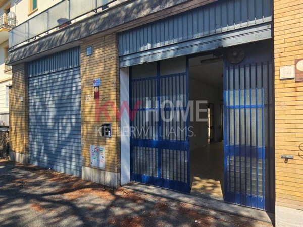 negozio in vendita a Roma in zona Monte Sacro/Talenti