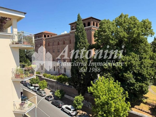 appartamento in vendita a Roma in zona Trieste