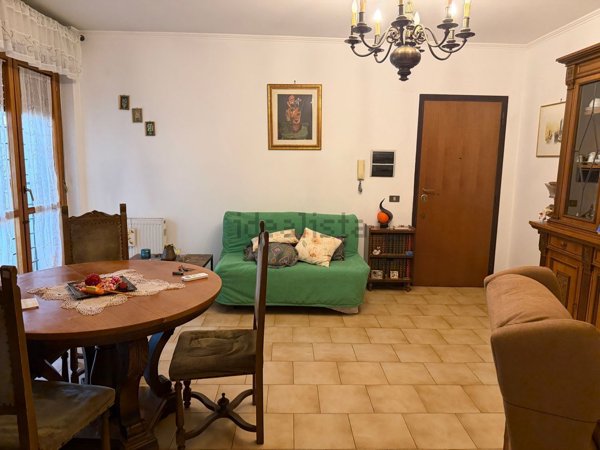 appartamento in vendita a Roma in zona Settecamini