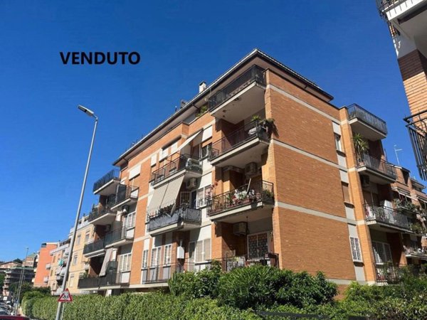 appartamento in vendita a Roma in zona Primavalle
