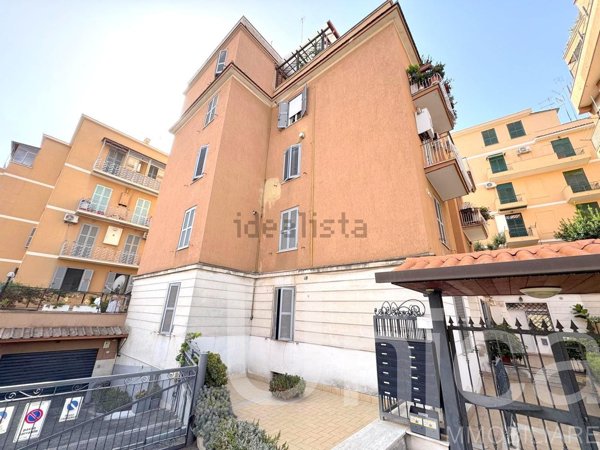 appartamento in vendita a Roma in zona Primavalle