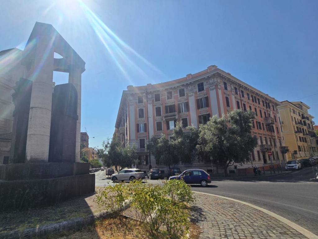 appartamento in vendita a Roma in zona Nomentano