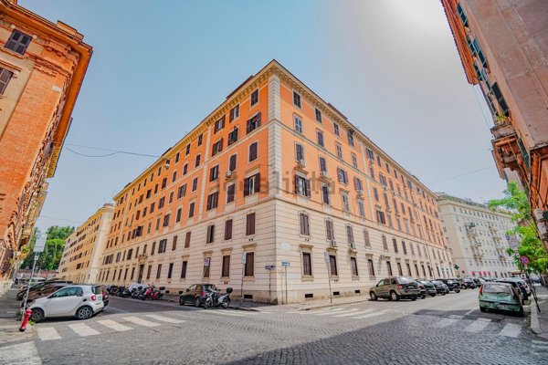 appartamento in vendita a Roma in zona Testaccio