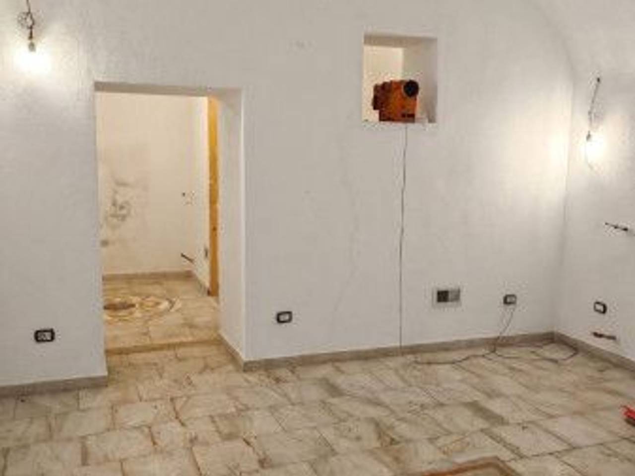 appartamento in vendita a Roma in zona Rione Monti/Campitelli