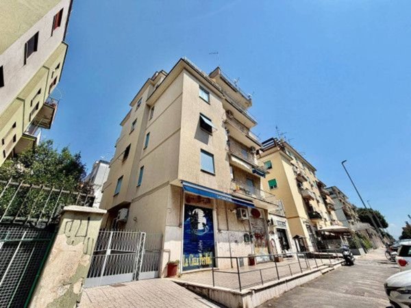 appartamento in vendita a Roma in zona Prenestino-Centocelle