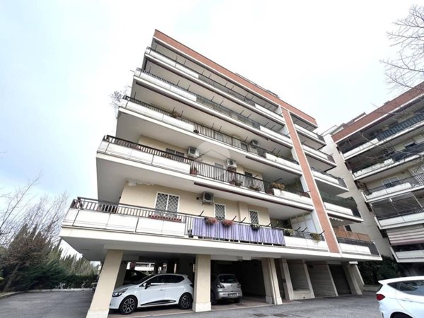 appartamento in vendita a Roma in zona Ponte Mammolo