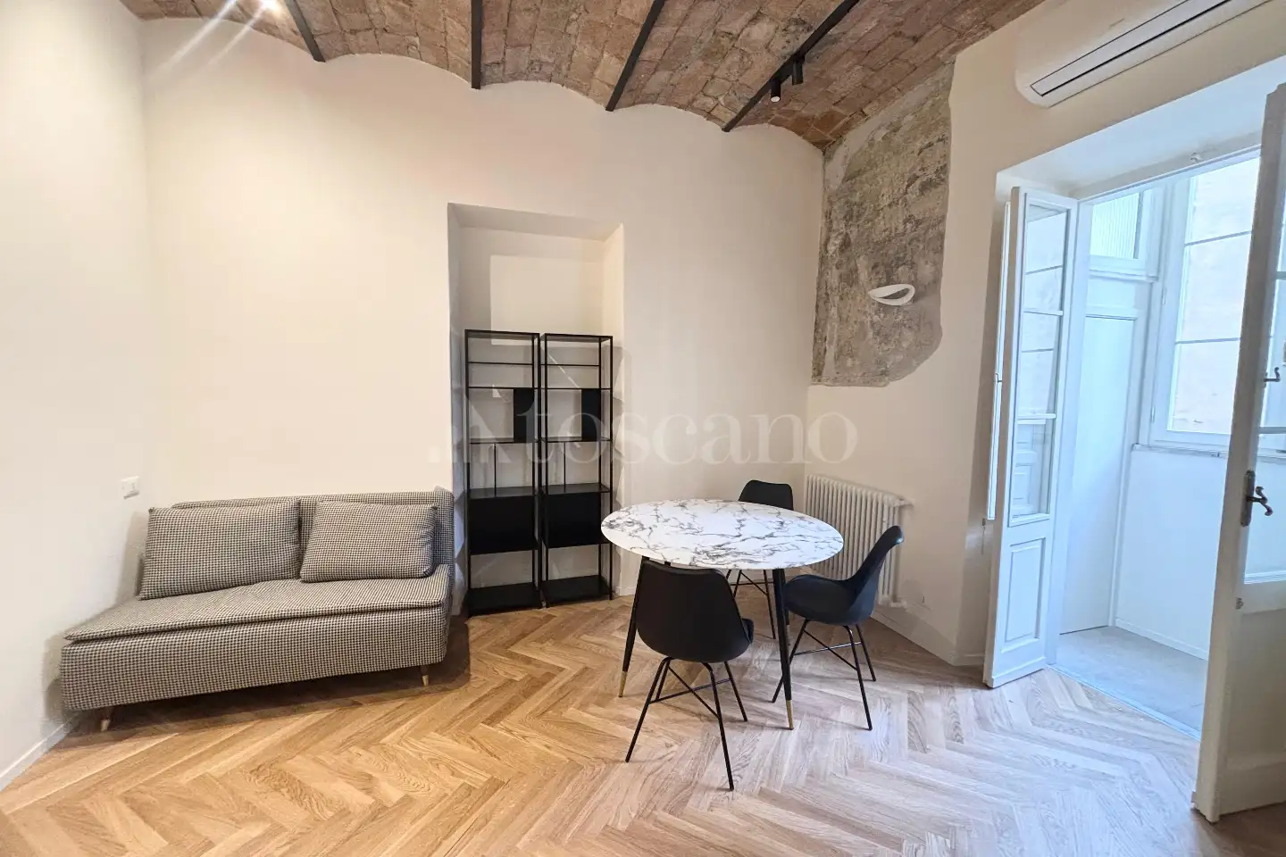 appartamento in vendita a Roma in zona Esquilino