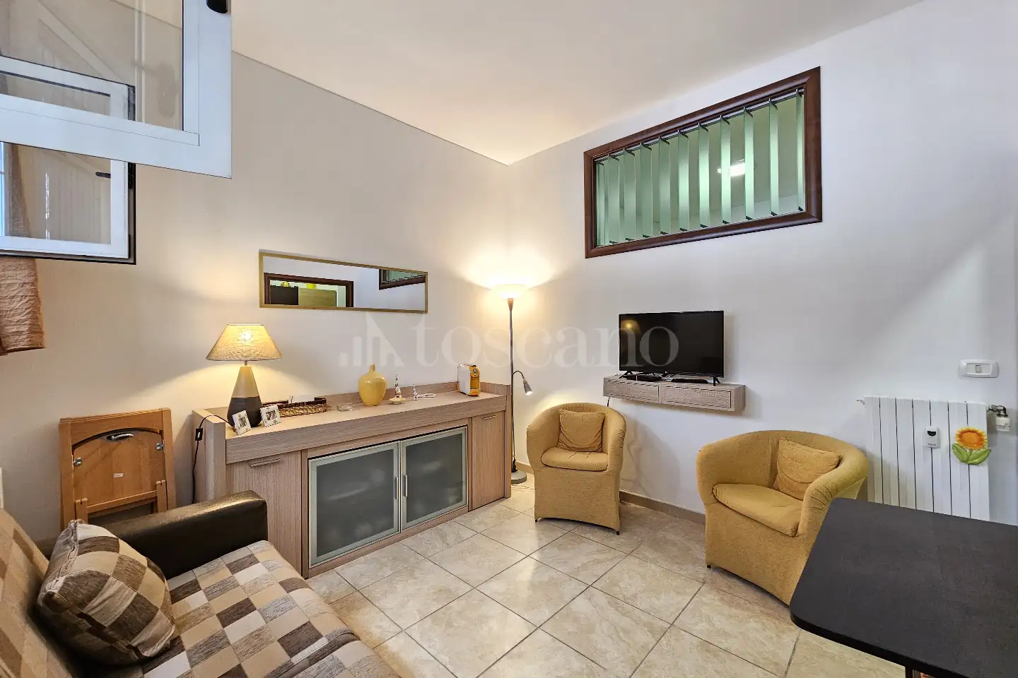 appartamento in vendita a Roma in zona Appio Latino