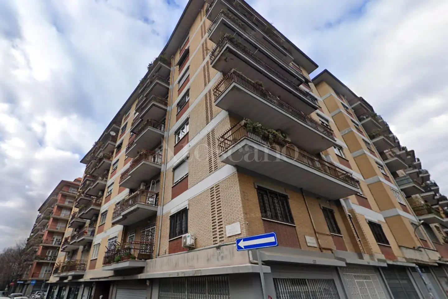 appartamento in vendita a Roma in zona Appio Latino