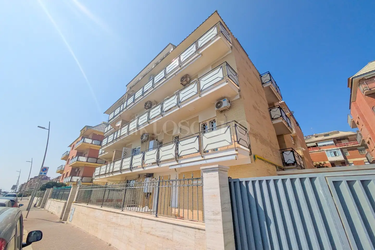 appartamento in vendita a Roma in zona Ostia