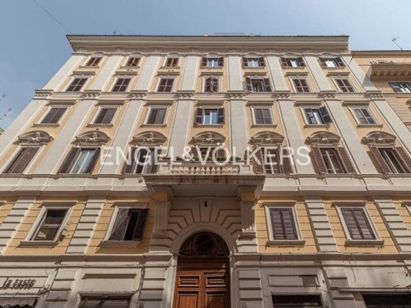 appartamento in vendita a Roma in zona Rione Prati