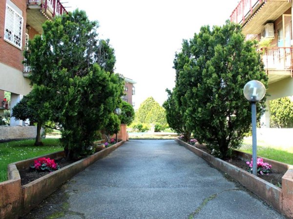 appartamento in vendita a Roma in zona Appio Claudio