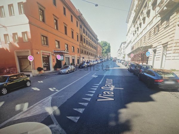 casa indipendente in vendita a Roma in zona Rione Monti/Campitelli