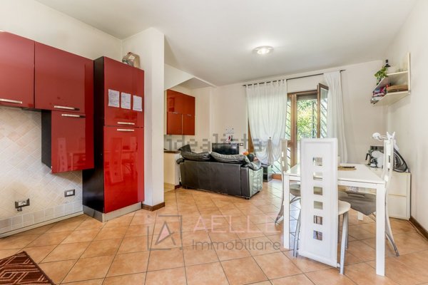 appartamento in vendita a Roma in zona Acilia