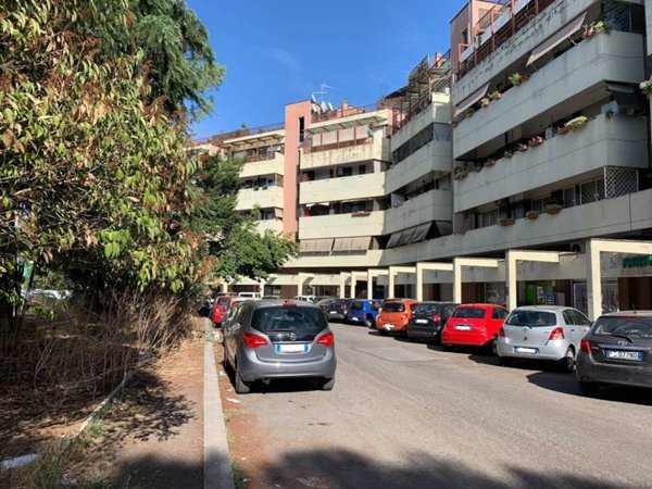 appartamento in vendita a Roma in zona Appio Claudio