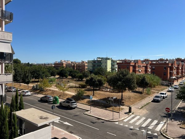 appartamento in vendita a Roma in zona Casal Monastero