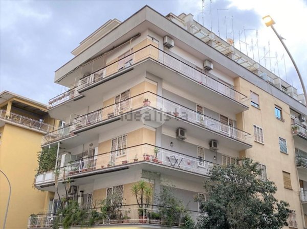 appartamento in vendita a Roma in zona Gianicolense