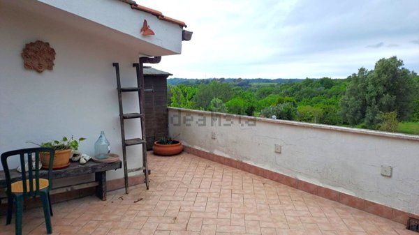 appartamento in vendita a Roma in zona EUR