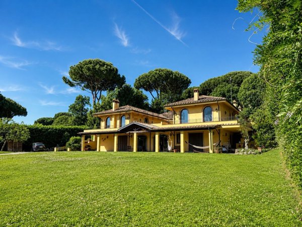 casa indipendente in vendita a Roma in zona Olgiata