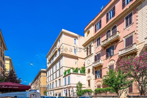 appartamento in vendita a Roma in zona Rione Prati