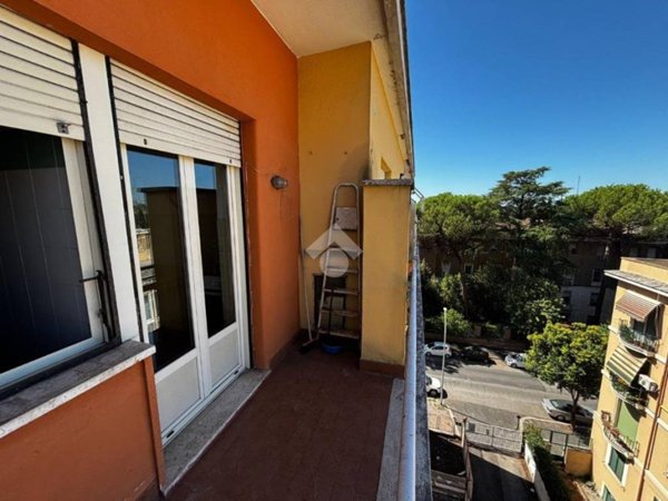 appartamento in vendita a Roma in zona Appio Latino