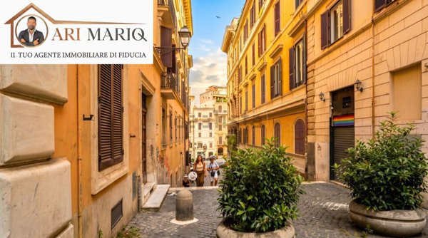 appartamento in vendita a Roma in zona Rione Monti/Campitelli