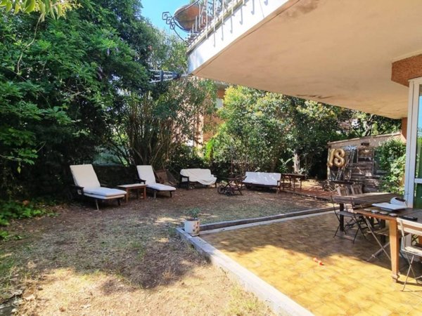 appartamento in vendita a Roma in zona Tor di Quinto