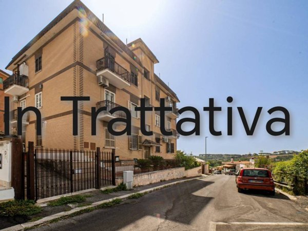 appartamento in vendita a Roma in zona Labaro