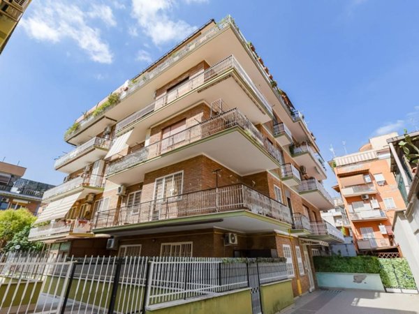 appartamento in vendita a Roma in zona Alessandrino