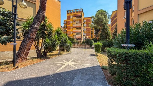 appartamento in vendita a Roma in zona Cinecittà