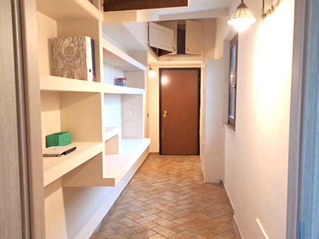 appartamento in vendita a Roma in zona EUR