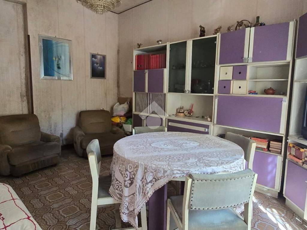 appartamento in vendita a Roma in zona Ostia
