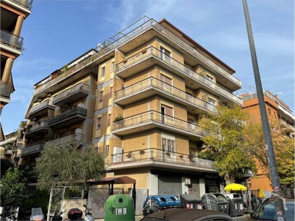 appartamento in vendita a Roma in zona Prenestino-Centocelle