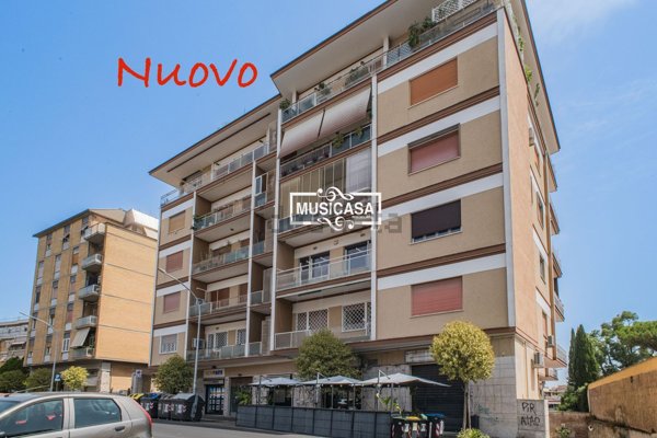 appartamento in vendita a Roma in zona Gianicolense