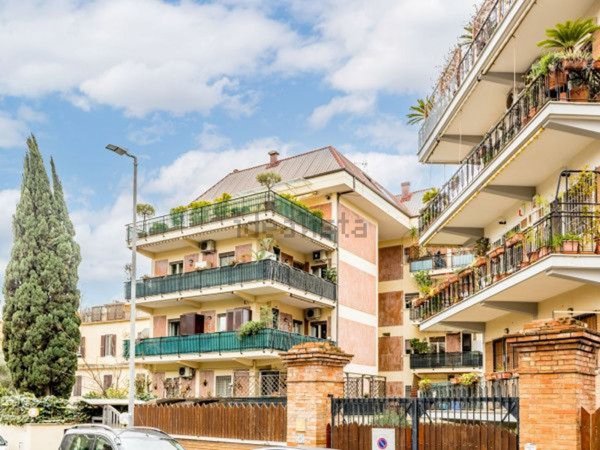 appartamento in vendita a Roma
