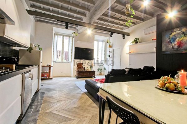 appartamento in vendita a Roma in zona Trastevere