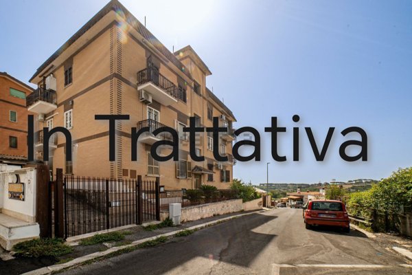 appartamento in vendita a Roma in zona Labaro