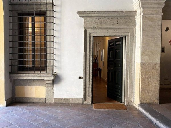 appartamento in vendita a Roma in zona Rione Regola